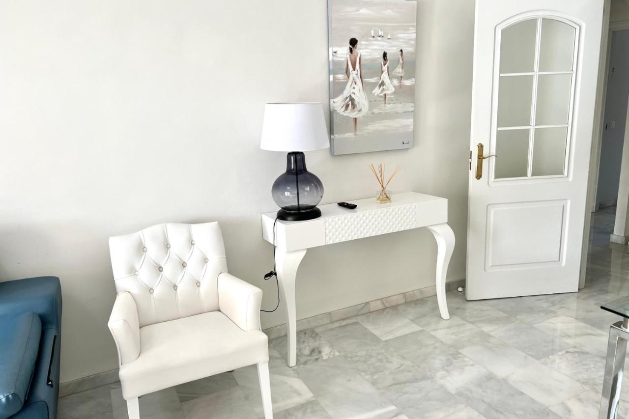 Mi Capricho Beachfront- 9D Apartment With Sea Views - Costa Del Sol La Cala De Mijas Buitenkant foto